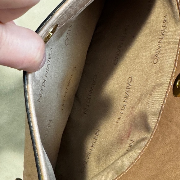 Calvin Klein Sonoma Crossbody Bag – Blush Pink – Gold Hardware – Very Good - Picture 13 of 16